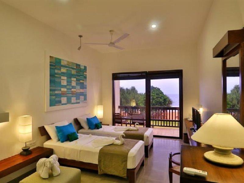Temple Tree Resort & Spa Bentota Exterior photo